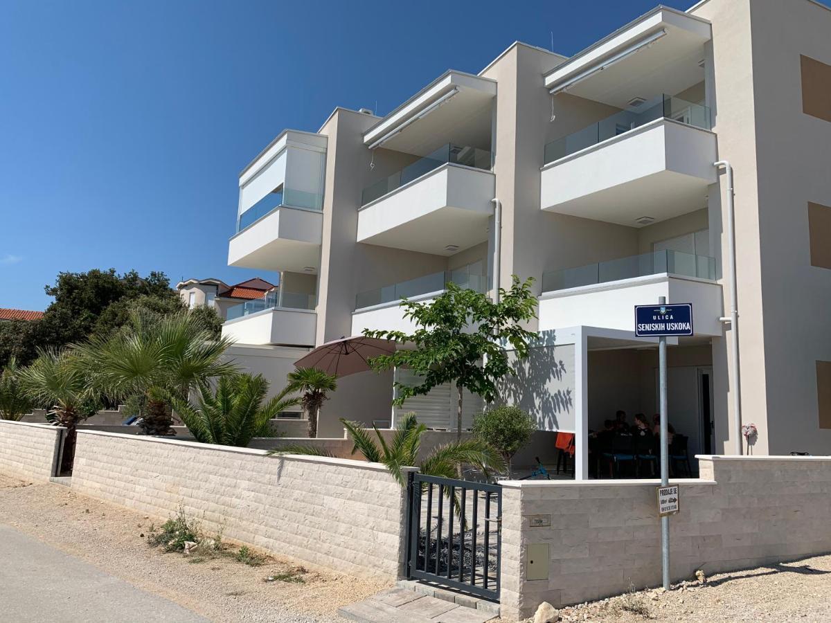 Apartment Garden Mandre Εξωτερικό φωτογραφία